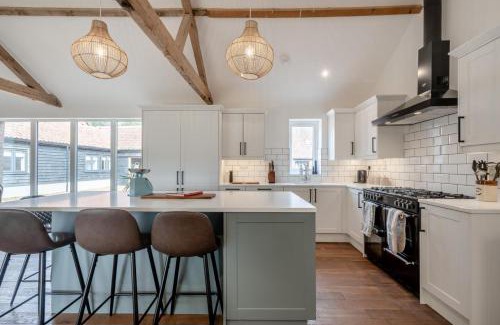 Foxley House | Walnut Tree Barn