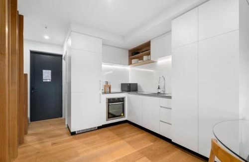 Albert Town Apartment | Wanaka Riverside Townhouse Retreat