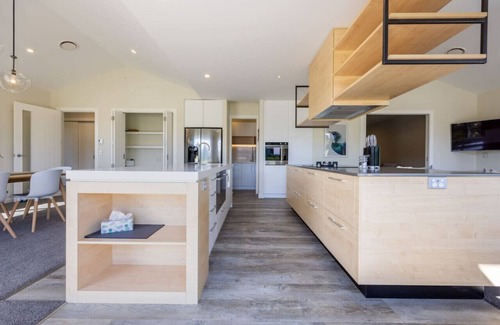 Wanaka House | Wanaka's Oasis Escape