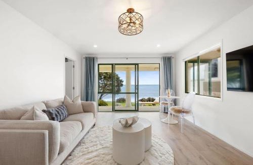 Bell Block Apartment | Wanaka Studio - sea views from your private patio