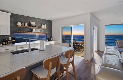 Rockaway Beach House | Wander Rockaway Beach