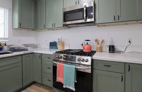 Los Angeles House | Wanderer's 2B1B Haven