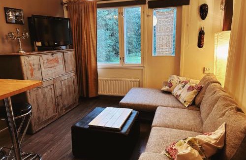 Reittio Apartment | Wanha Koulu Tahko 2h Huone, Sauna, Minikeittiö, Rinteet Spa Ravintola 6km, Sali, Wifi, Lemmikit OK, Edukas