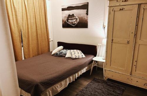 Reittio Apartment | Wanha Koulu Tahko 2h Huone, Sauna, Minikeittiö, Rinteet Spa Ravintola 6km, Sali, Wifi, Lemmikit OK, Edukas
