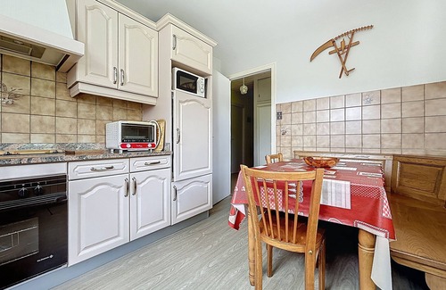 Saulxures-sur-Moselotte Cottage | Want to discover the VOSGES? Gite sleeps 4, enclosed parking. 5 mins from shops,