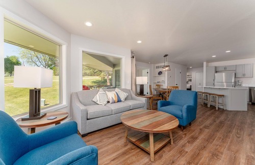 Wapato Point Condo | Wapato Point Condo with Resort Amenities! 2bed/2bath, ground floor w/washer, unit 606