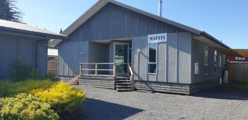 Turangi House | Wapiti