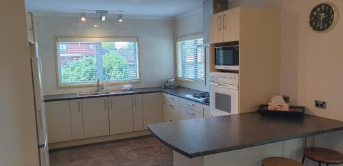 Turangi House | Wapiti