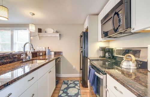 Wareham Cottage | Wareham Cottage Near Cape Cod & Ski Area!