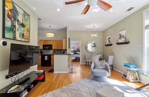 Glenwood South Condo | Warehouse District Modern Condo with Private Garage