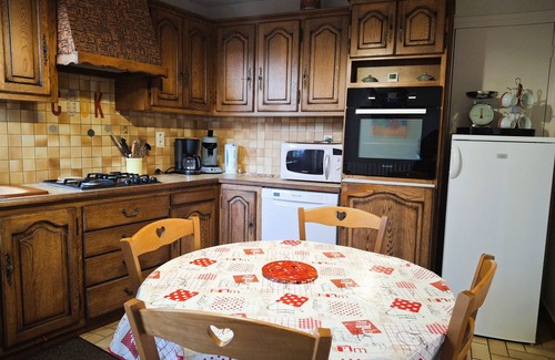 Crozon House | Warm and Authentic! The watchmaker’s house, downtown Crozon