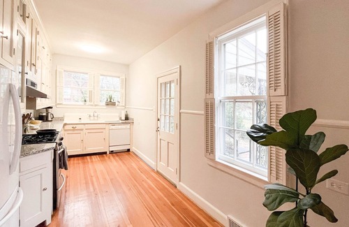 Durham House | Warm and Modern Cape Cod in Historic Trinity Park