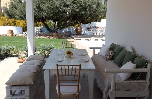 Kalamaki Villa | Warm and relaxing athmosphere !