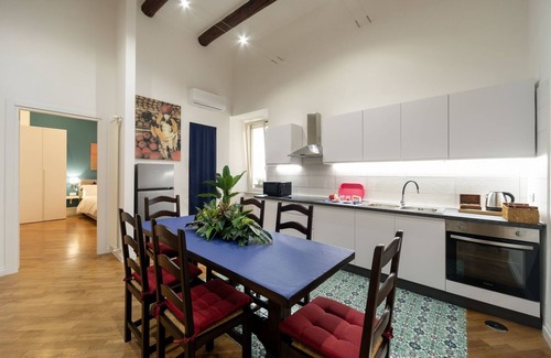 Historical Center Apartment | Warm and welcoming apartment, ideal for families or groups of friends.