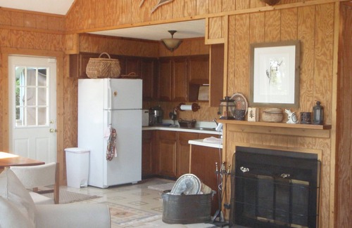 South Mountain Ski Chalet | Warm and welcoming chalet with spectactular mountain views in Snowshoe Resort