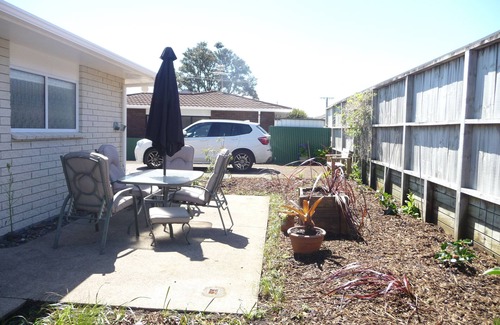 New Plymouth House | Warm and welcoming on Whiteley