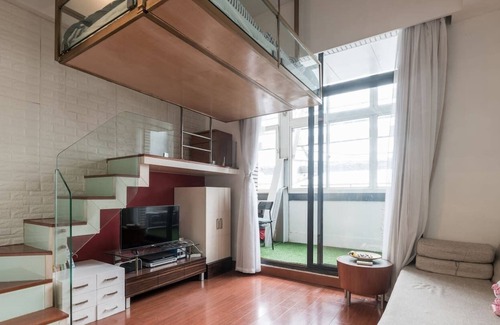 Changning Apartment | Warm Cozy Loft Studio Near Hongqiao Airport