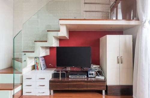 Changning Apartment | Warm Cozy Loft Studio Near Hongqiao Airport