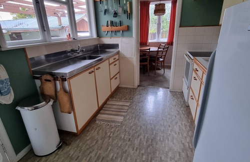 Wairoa House | Warm Family Home - Spooners Point Wairoa