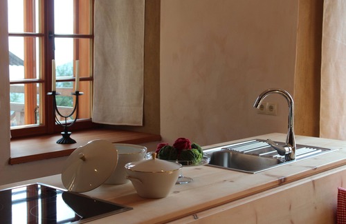Tesimo Ski Chalet | Warm vacation apartment at Hof Neuhaus