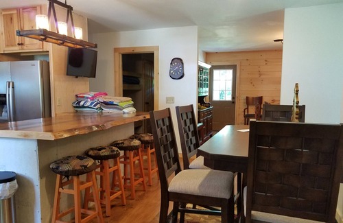 Warrensburg Cabin | WARRENSBURG LOG CABIN