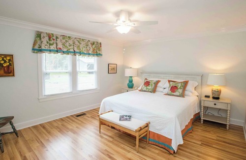 Thomasville House | Washington Street Cottage is close to beautiful downtown Thomasville