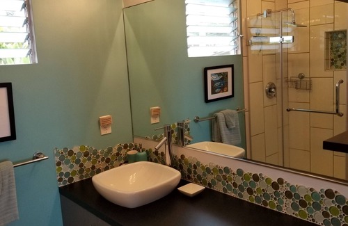Hilo House | Watch ships passing from your lanai.