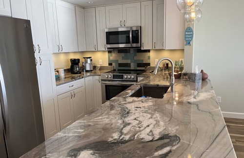 Brookings Condo | Watch the Waves on Bird Island 2
