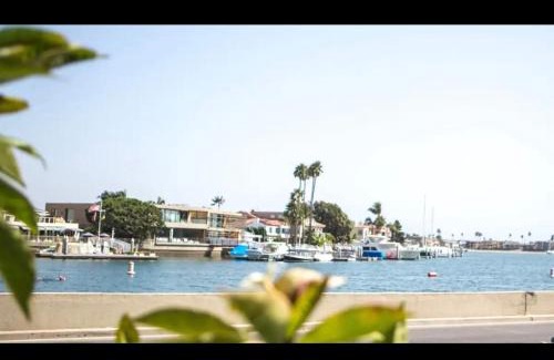 Belmont Shore Apartment | Water Front Belmont Shores Get away !