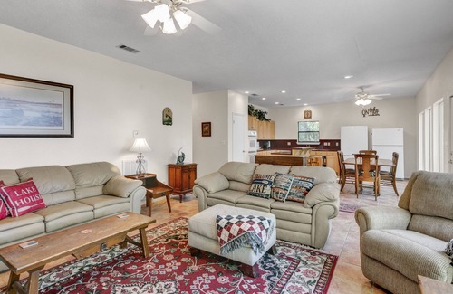 Brookeland House | Water front Cabin on Lake Sam Rayburn with water access/views