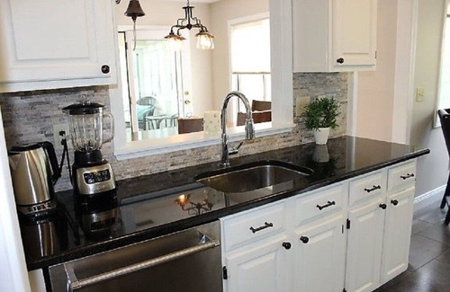 South Down Shores Condo | Water Front Condo-South Down Shores, Linens & Towels Provided