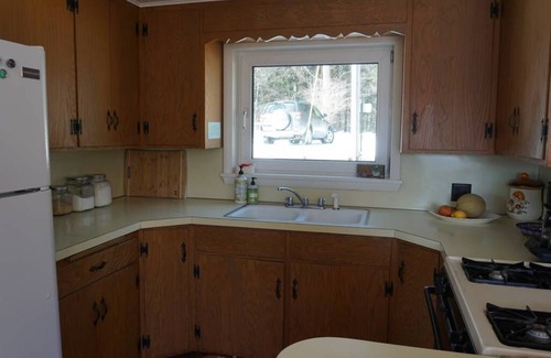 Wild Rose House | Water Front on Big Hills Lake