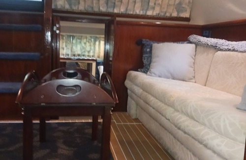 Sanford Boat Rental | Water Lovers Retreat. For all Nature and Water lovers.
