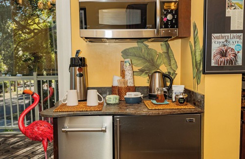 Folly Beach Bed & Breakfast | Water's Edge Inn - Adults Only