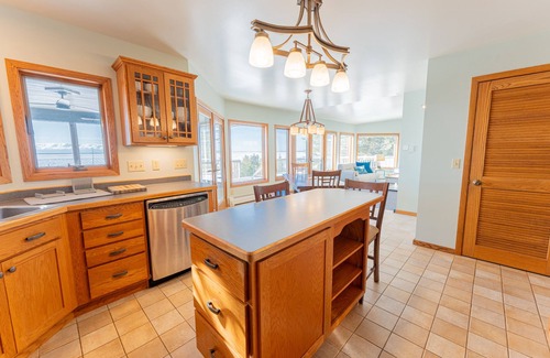 Gulliver House | Water's Edge on Michibay: Barefoot & Beachfront – The Ultimate Summer Stay!
