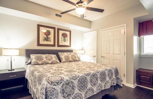 Downtown Wilmington Apartment | Water Street Retreat 14
