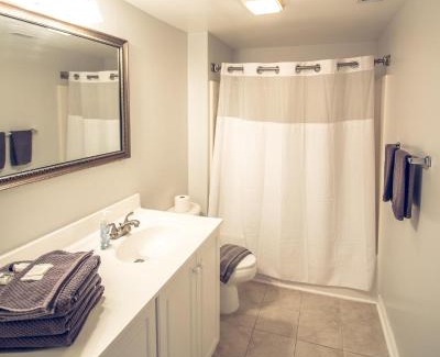 Downtown Wilmington Apartment | Water Street Retreat 14