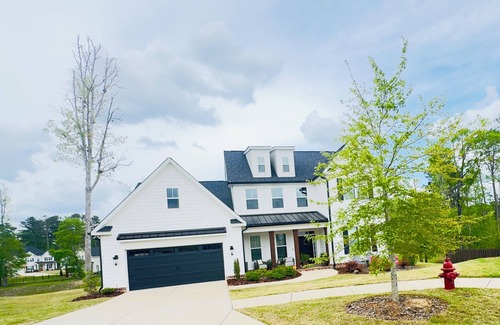 Evans House | Water view, Chefs kitchen, Movie Theater and outdoor Patio