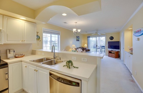 Little River Condo | Water-View Haven ~ 6 Mi to Myrtle Beach!