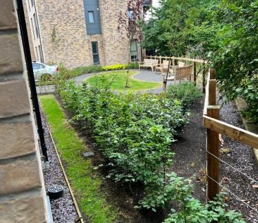 Leith Apartment | Water Walk Apartment