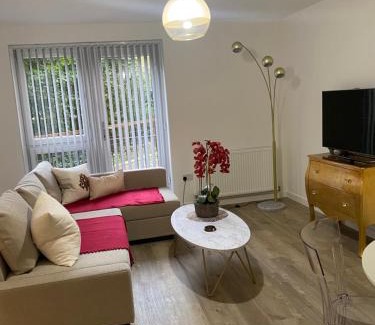 Leith Apartment | Water Walk Apartment