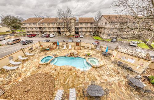 New Braunfels Apartment | Water Wheel Resort Condo G202