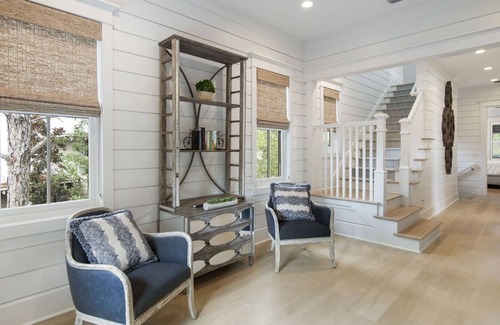 Forest District House | WaterColor Estate w Massive Private Pool, Hot Tub, Fireplaces, Bikes + Golf