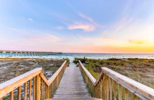 Biltmore Beach Apartment | Watercrest 1205