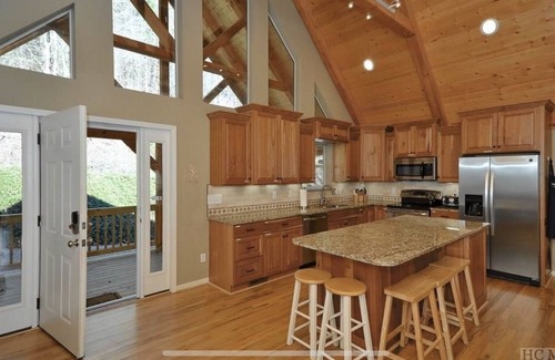Cullowhee House | Waterfall Cove on Lake Glenville, Lakefront Home with Dock, 5BR, 3Ba, Sleeps 10+