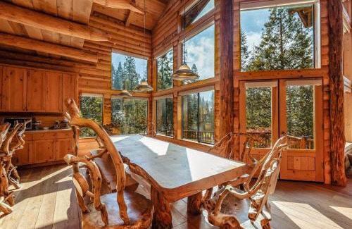 Shaver Lake House | Waterfall Lodge Yellowstone Vibes Ac Space