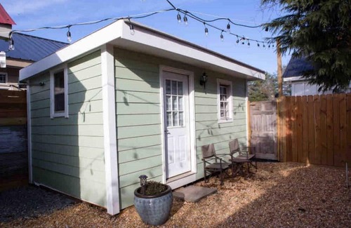 Leesburg House | Waterford Reservations Guest Cottage
