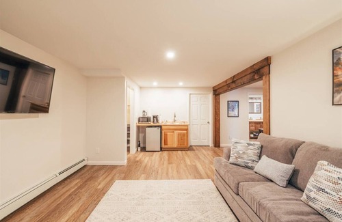 Freeport Apartment | Waterfront 2 Bedroom Apartment