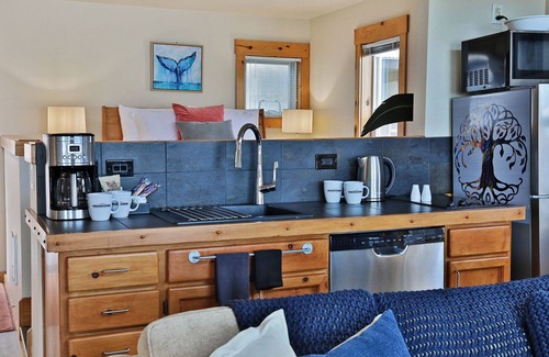 Langley Condo | Waterfront 2 bedroom condo - private deck offering spectacular views