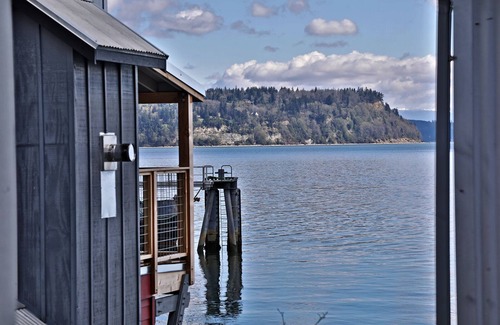 Langley Condo | Waterfront 2 bedroom condo - private deck offering spectacular views